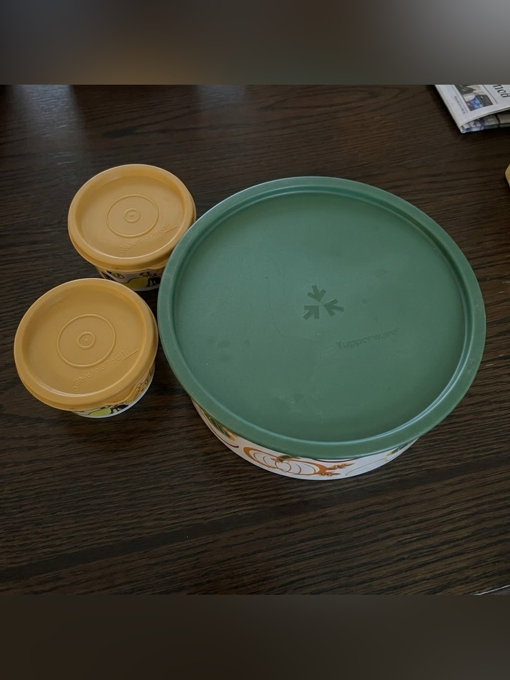 Tupperware Green-Lid Round Pumpkin Print Storage Bowl